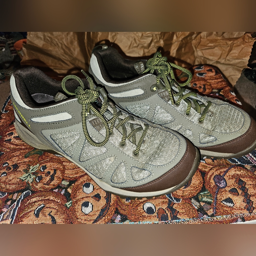 Merrell Siren Sport Q2 Hiking Shoe, Women’s size 10
